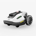 tondeuse robot YUKA Mini, la solution sans fil pour un jardin parfait jusqu'à 600 m².